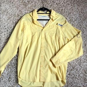 Ladies Columbia PFG Fishing Shirt